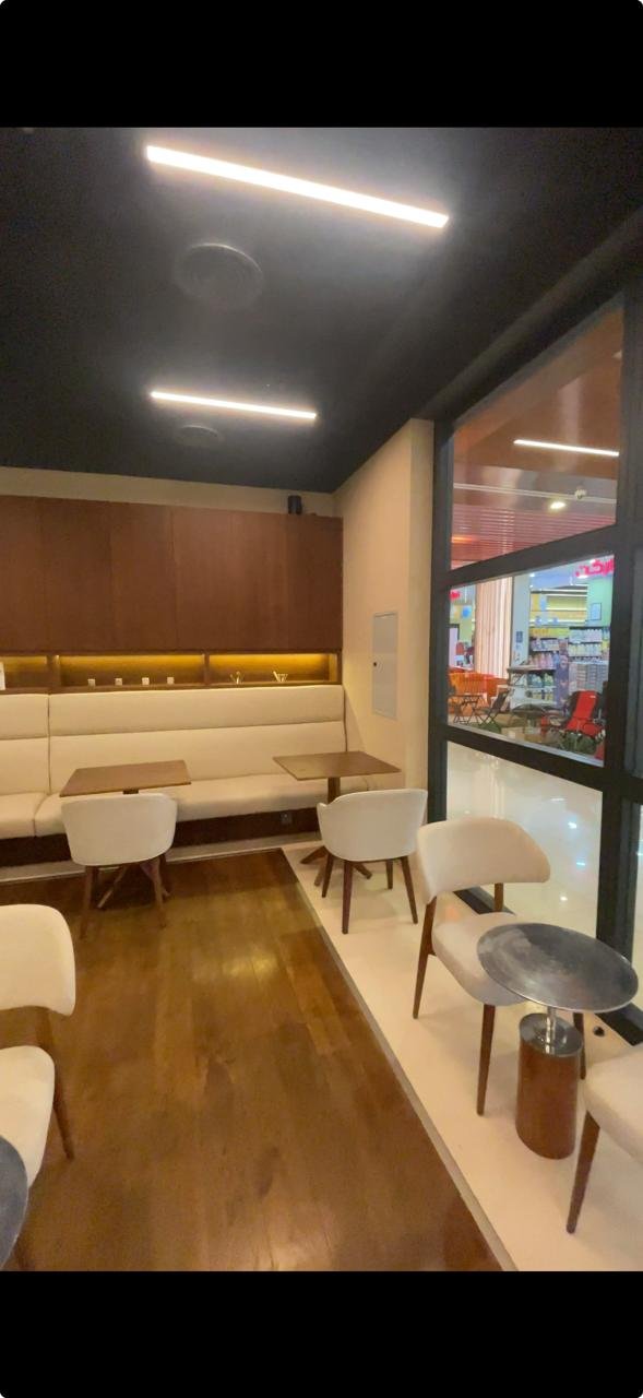 Zero Four Café